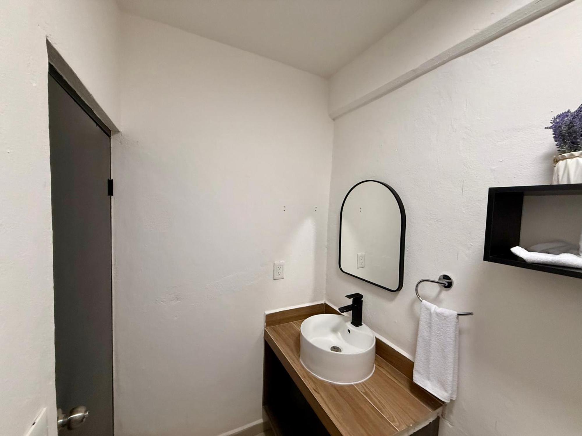 Отель Casa Tortuga 5Th Ave Плая-дель-Кармен Экстерьер фото
