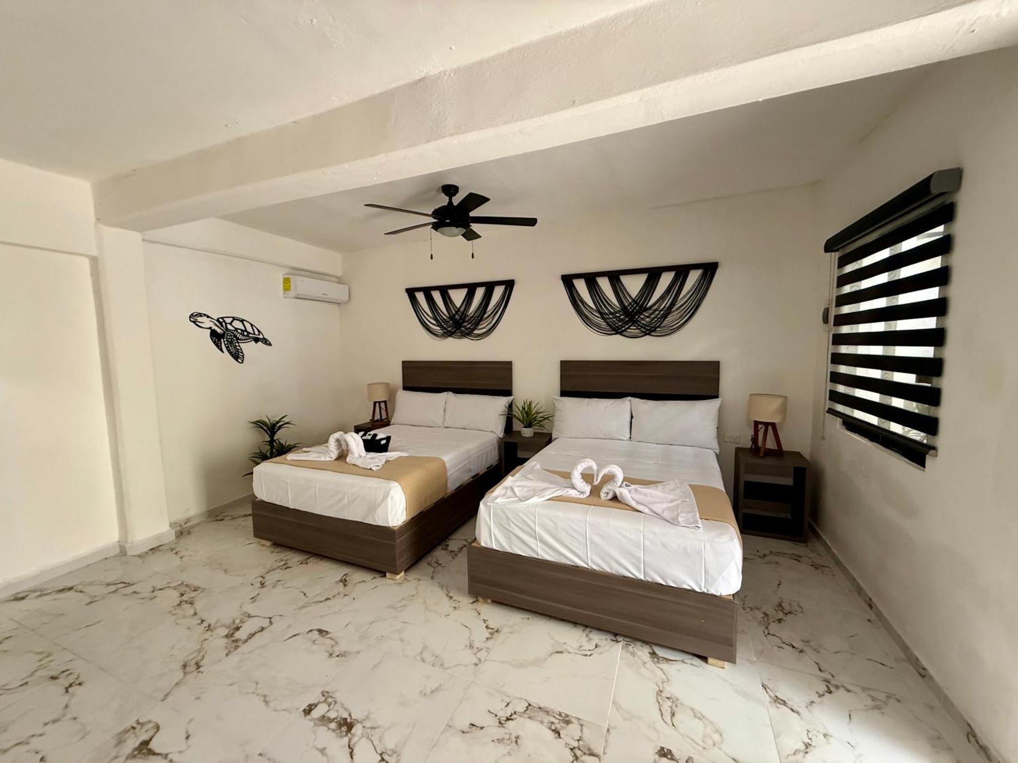 Отель Casa Tortuga 5Th Ave Плая-дель-Кармен Экстерьер фото