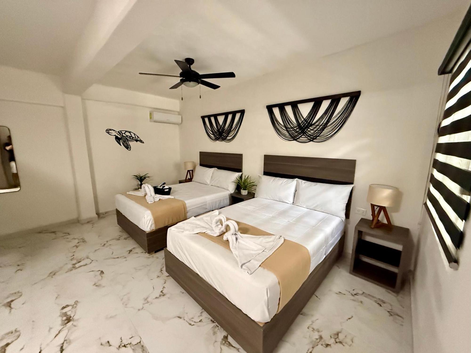 Отель Casa Tortuga 5Th Ave Плая-дель-Кармен Экстерьер фото
